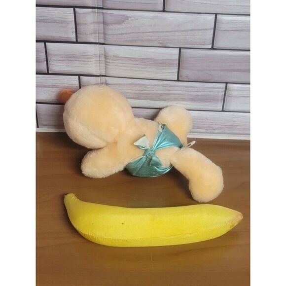 Vintage Gigglet Hugga Bunch Baby Hallmark 1984 Plush Doll Toy Taco Bell Promotio - Picture 6 of 6